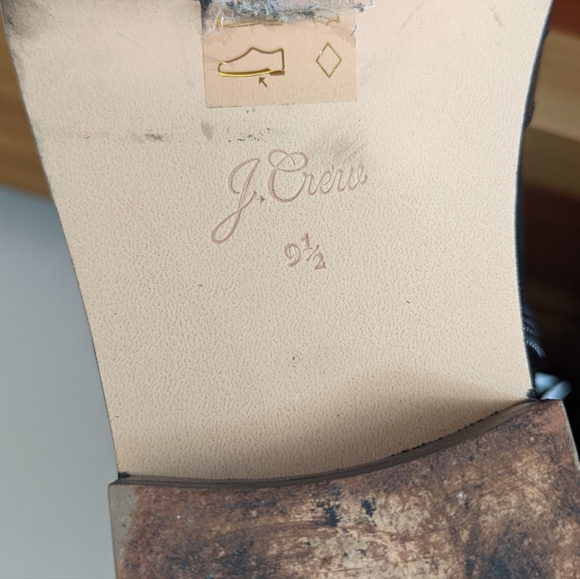 J. Crew Multi-Buckle Troy Black Leather Short Ankle Boot, sz 9 1/2 EUC - Picture 2 of 12